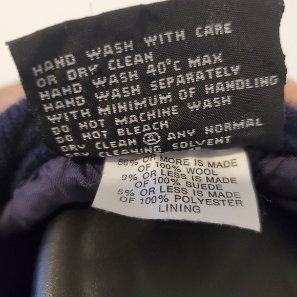 Authentic Vintage Coogi button up wool sweater - Picture 9 of 9